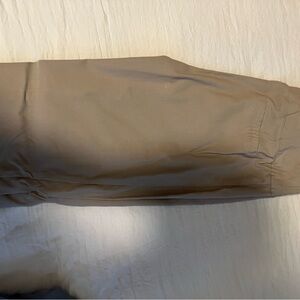 Women’s Casual Elastic-Waist Pants in Tan